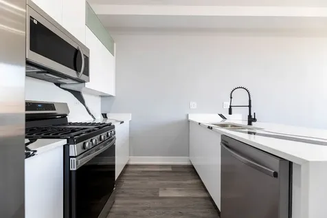 5809 South Indiana Avenue Chicago IL 60637