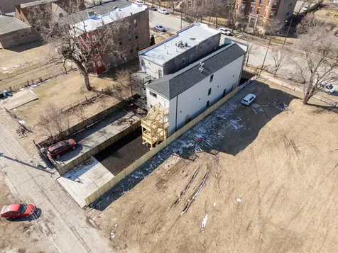 5809 South Indiana Avenue Chicago IL 60637