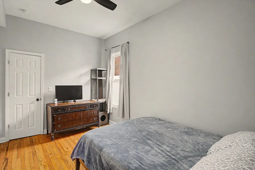 5932 South Elizabeth Street Chicago IL 60636