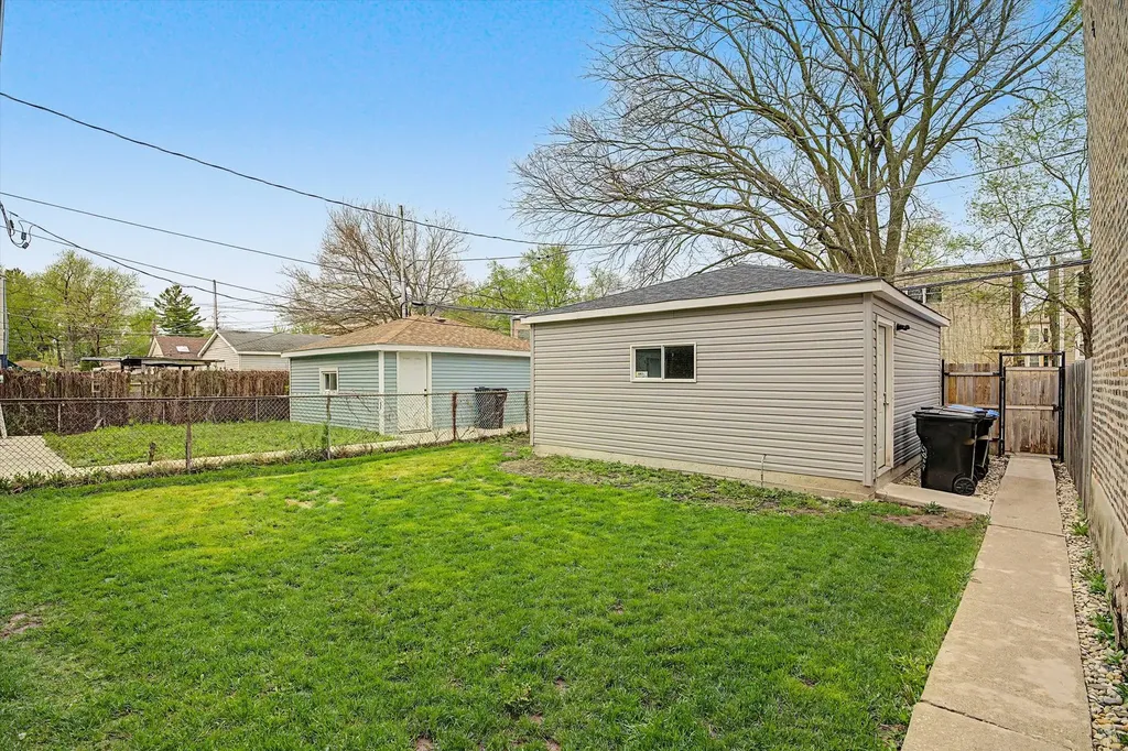 5932 South Elizabeth Street Chicago IL 60636