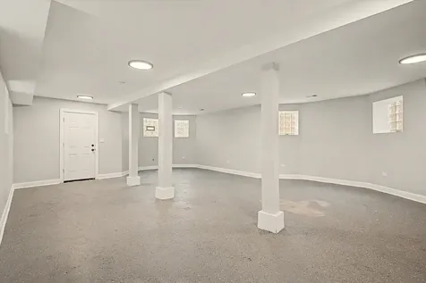 5932 South Elizabeth Street Chicago IL 60636
