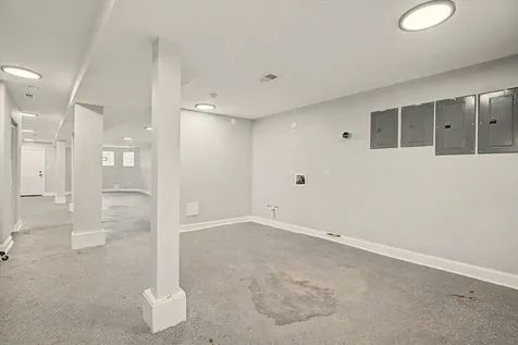 5932 South Elizabeth Street Chicago IL 60636