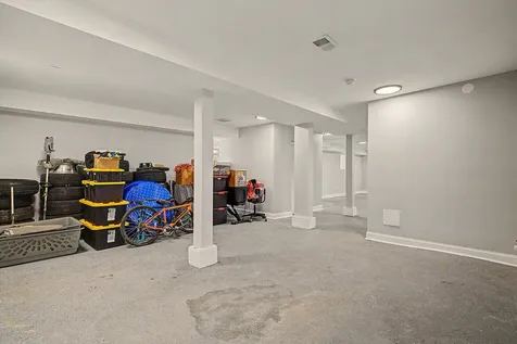 5932 South Elizabeth Street Chicago IL 60636