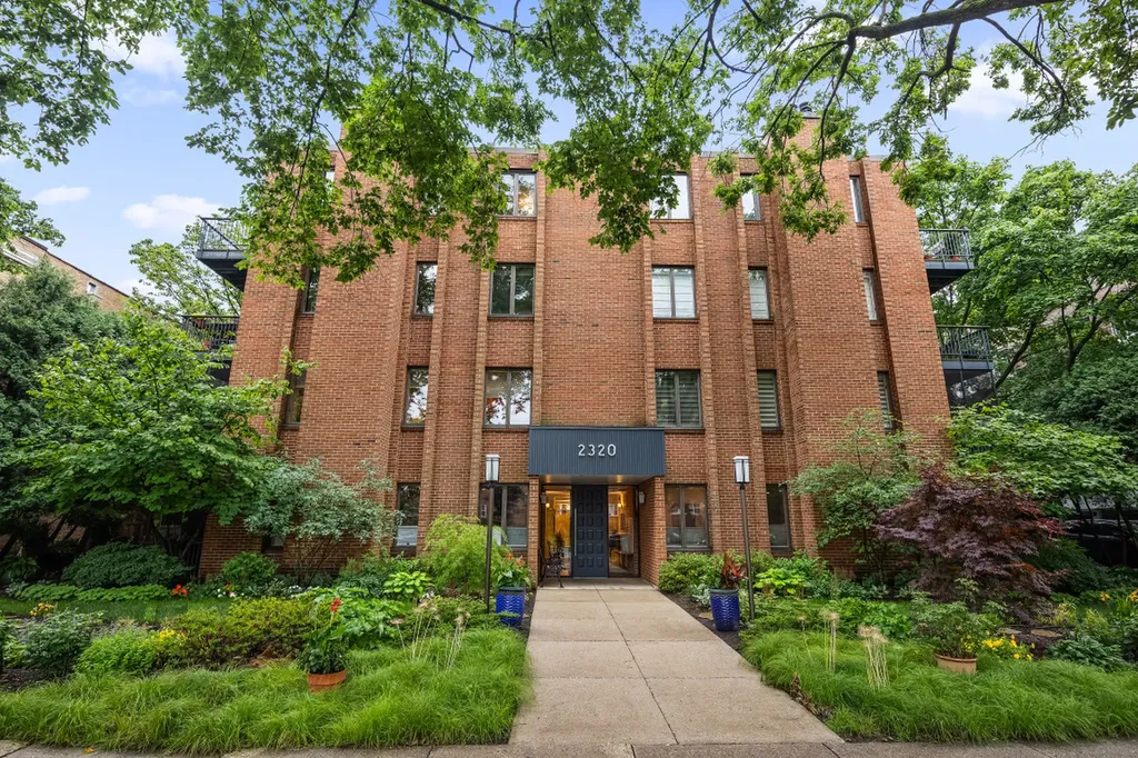 2320 Central Street Evanston IL 60201