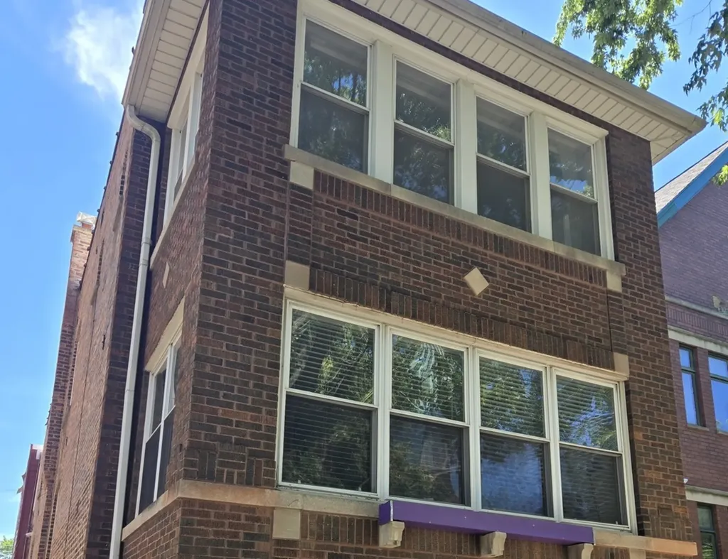 2255 West Huron Avenue Chicago IL 60612
