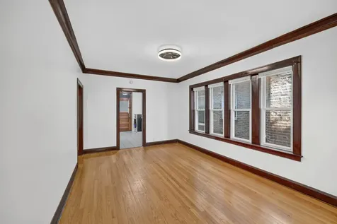 7324 South Maplewood Avenue Chicago IL 60629