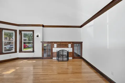 7324 South Maplewood Avenue Chicago IL 60629