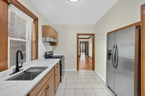 7324 South Maplewood Avenue Chicago IL 60629