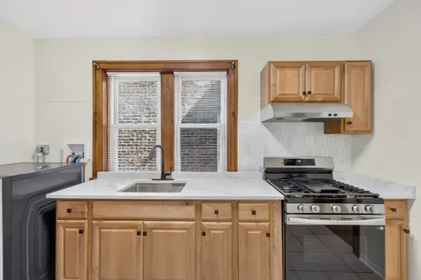 7324 South Maplewood Avenue Chicago IL 60629