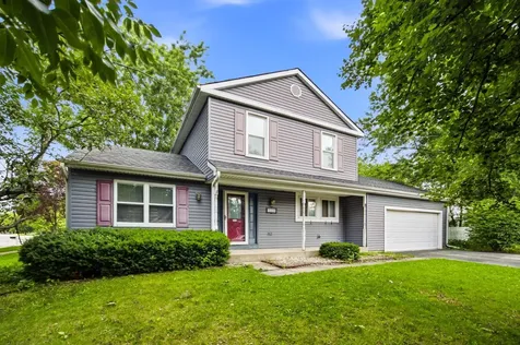 1359 Auburn Avenue Naperville IL 60565