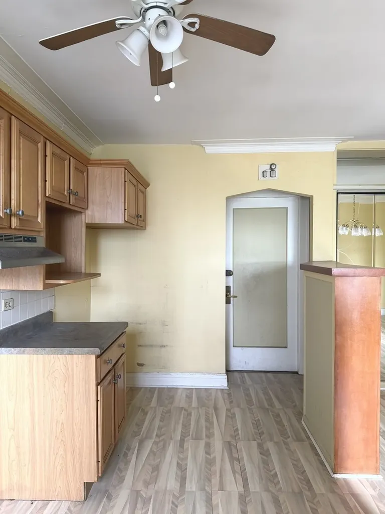 5555 South Everett Avenue Chicago IL 60637