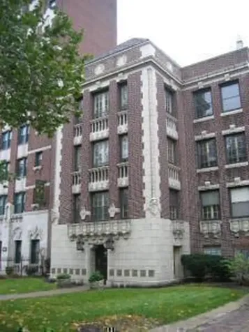 633 West Deming Place Chicago IL 60614
