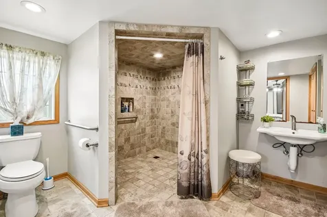 197 East Cermak Road Braidwood IL 60408