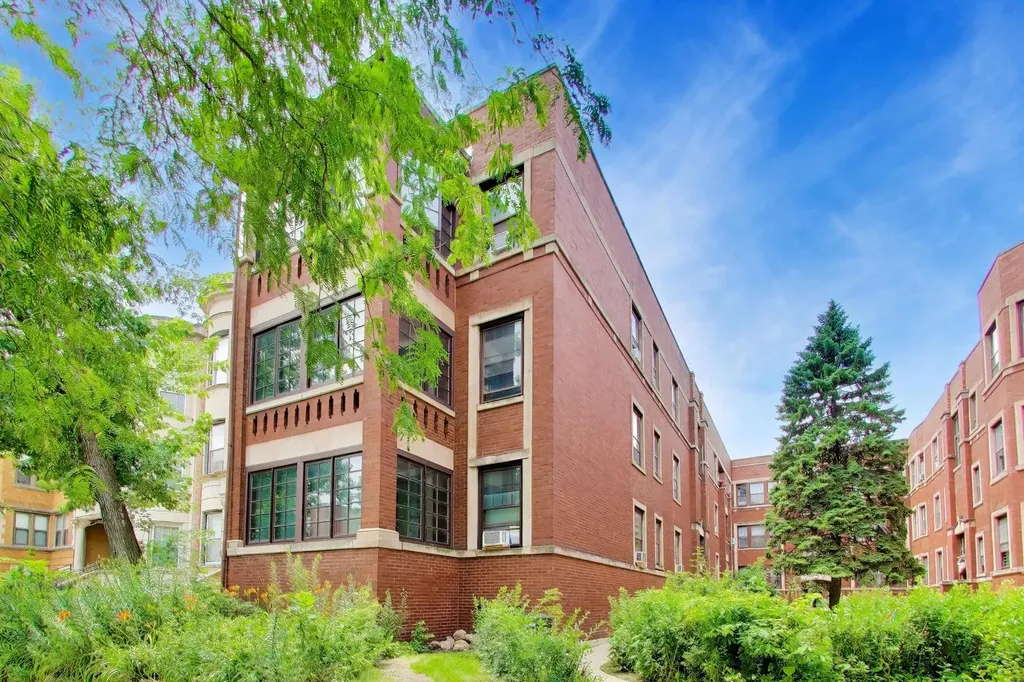 6108 South Kimbark Avenue Chicago IL 60637
