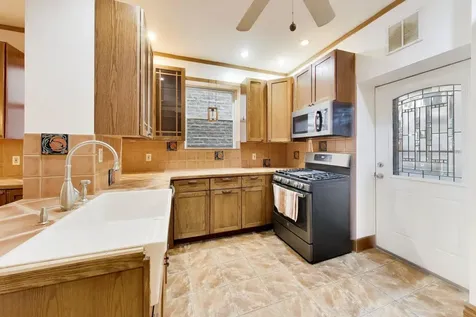 6108 South Kimbark Avenue Chicago IL 60637