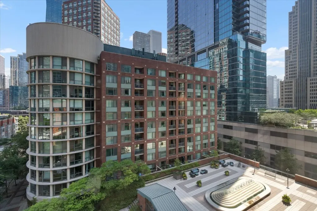 480 North Mcclurg Court Chicago IL 60611