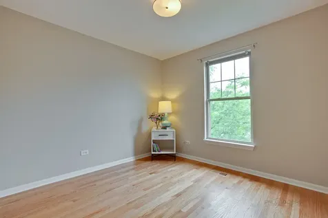 1194 Danforth Court Vernon Hills IL 60061