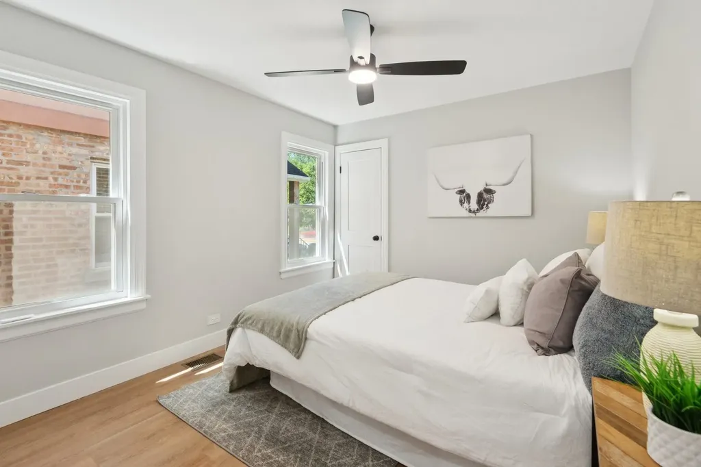 3737 North Cumberland Avenue Chicago IL 60634