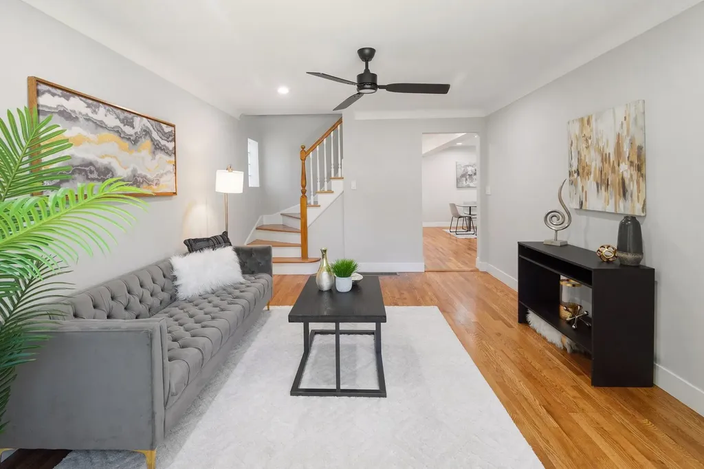 3737 North Cumberland Avenue Chicago IL 60634