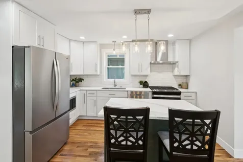 3737 North Cumberland Avenue Chicago IL 60634