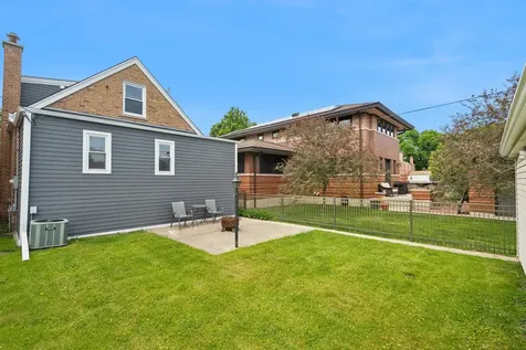 3737 North Cumberland Avenue Chicago IL 60634
