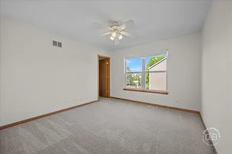2812 Plante Road North Aurora IL 60542