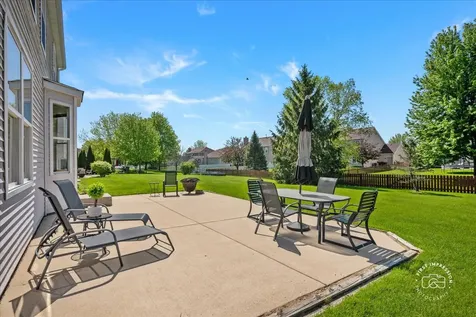 2812 Plante Road North Aurora IL 60542
