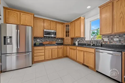 2812 Plante Road North Aurora IL 60542