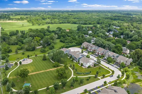 4275 Fiona Lane Lisle IL 60532