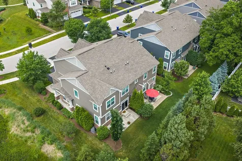 4275 Fiona Lane Lisle IL 60532