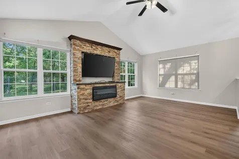 938 Treeline Court Lockport IL 60441