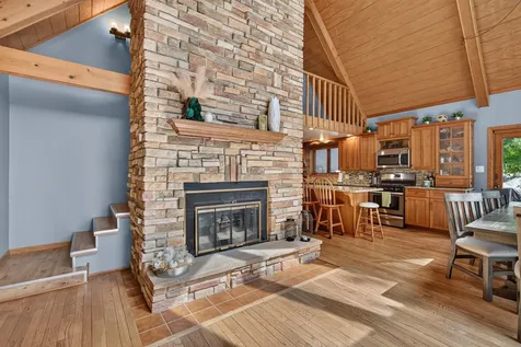 663 Rollingwood Place Varna IL 61375