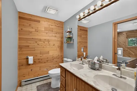 663 Rollingwood Place Varna IL 61375