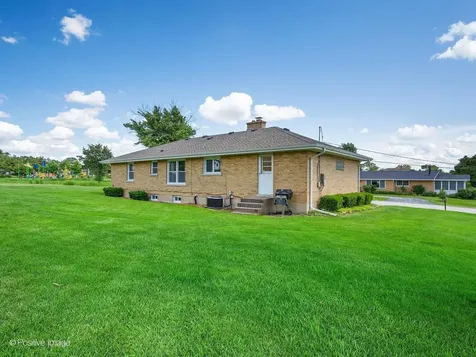 6950 Hillsdale Road Countryside IL 60525