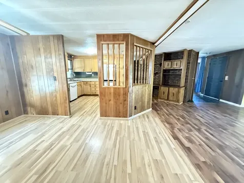 462 Huntsbridge Road Matteson IL 60443
