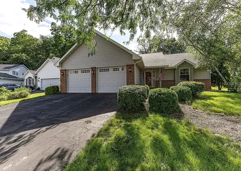 808 Midway Court Oregon IL 61061