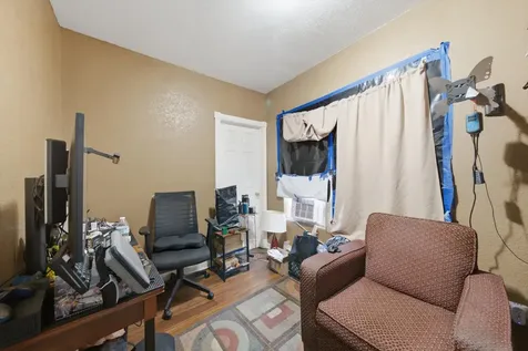 1103 Kelly Avenue Joliet IL 60435