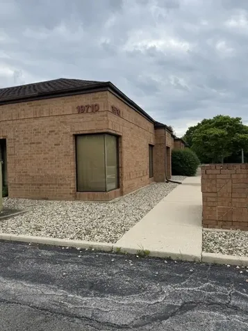 19740 Governors Highway Flossmoor IL 60422