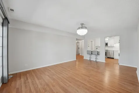 520 Biesterfield Road Elk Grove Village IL 60007