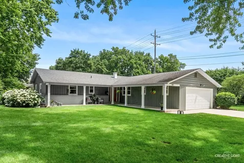 707 Maple Lane Batavia IL 60510