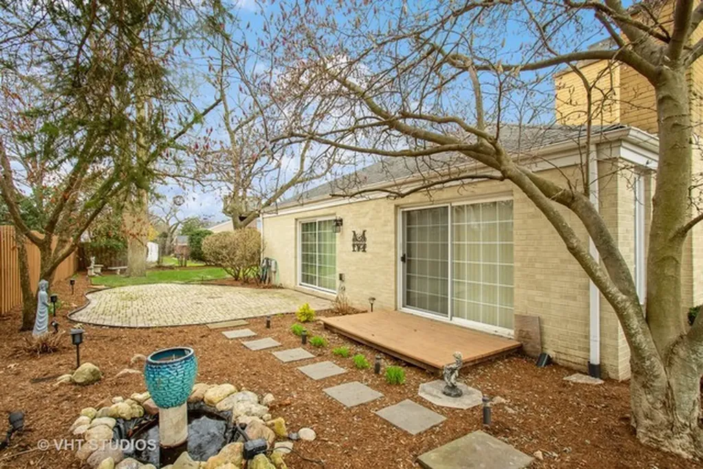5301 Franklin Avenue Western Springs IL 60558