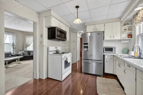 1587 34TH Avenue Moline IL 51265