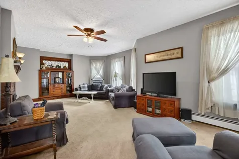 1587 34TH Avenue Moline IL 51265