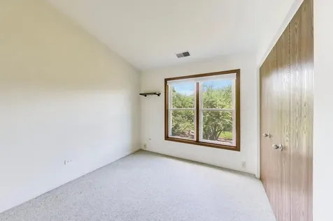 1951 North Stillwater Road Arlington Heights IL 60004
