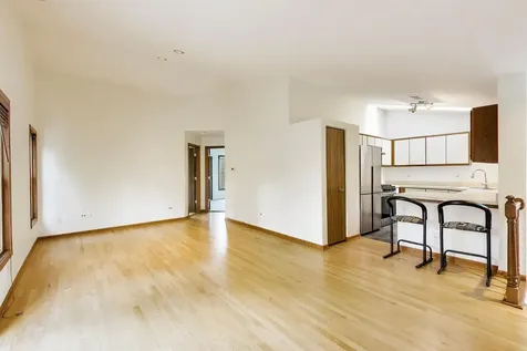 1951 North Stillwater Road Arlington Heights IL 60004
