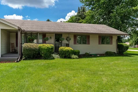 7431 Farview Drive Cherry Valley IL 61016