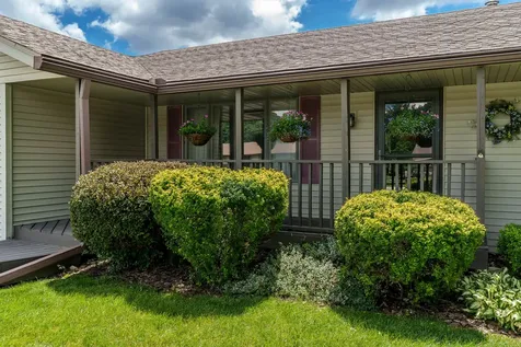 7431 Farview Drive Cherry Valley IL 61016