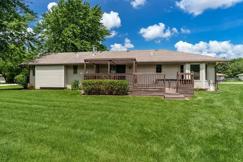 7431 Farview Drive Cherry Valley IL 61016