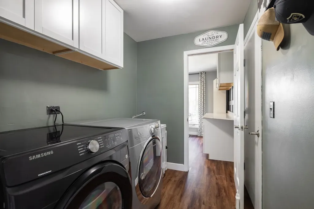 616 Edward Road Naperville IL 60540