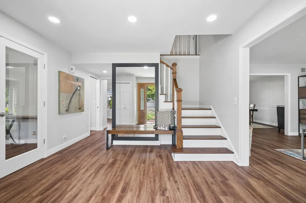 616 Edward Road Naperville IL 60540